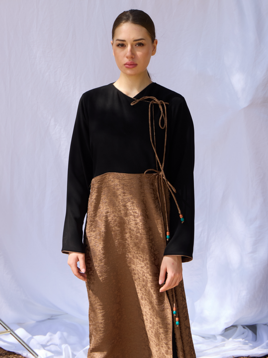 Half black & beige